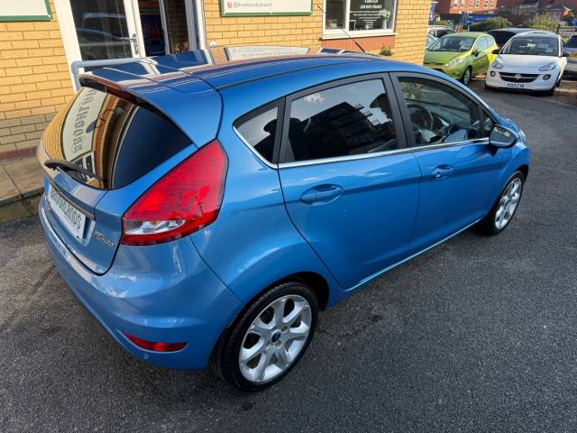 2010 Ford Fiesta 1.6 Titanium 5 Door