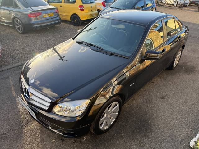 2011 Mercedes-Benz C Class 1.8 C180 Automatic BlueEFFICIENCY Executive Saloon