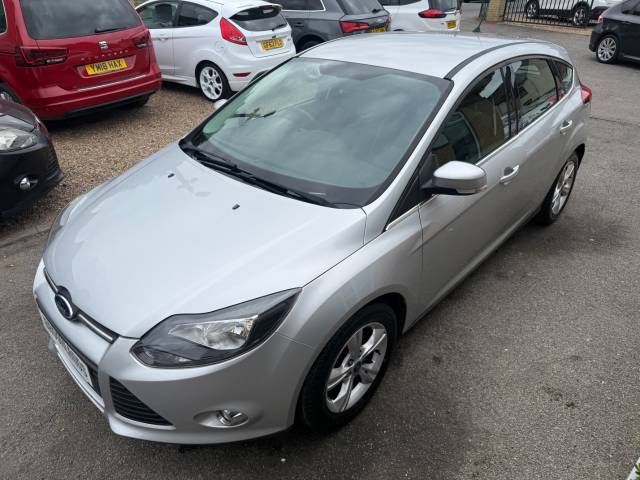 2011 Ford Focus 1.6 Zetec 5 Door