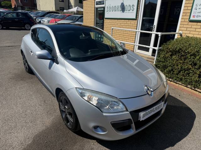 Renault Megane 1.6 Dynamique TomTom 3 Door Coupe Petrol Silver