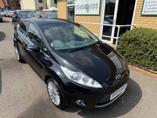Ford Fiesta 1.4 Titanium Automatic 5 Door Hatchback Petrol Panther Black