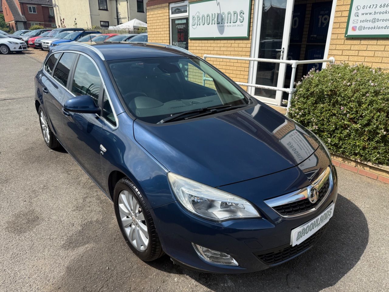 2011 Vauxhall Astra