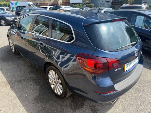 2011 Vauxhall Astra CDTi SE Estate 2.0 Diesel Automatic