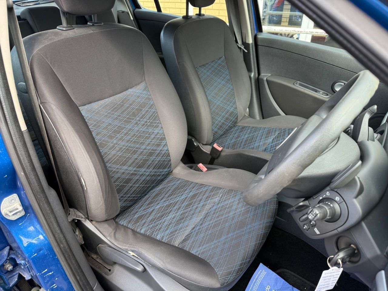 Renault Clio 1.6 Expression Automatic 5 Door