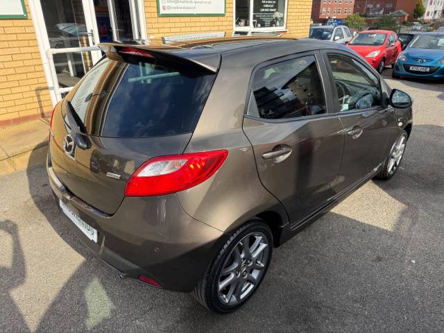 2014 Mazda 2 1.3 Sport Venture Edition 5 Door