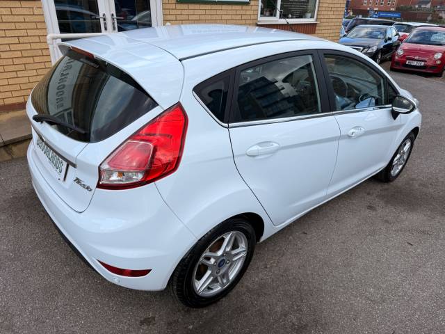 2014 Ford Fiesta 1.25 Zetec 5 Door