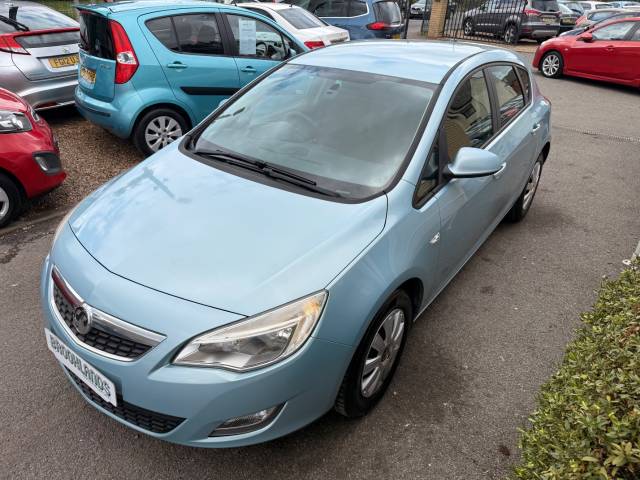 2011 Vauxhall Astra CDTi ecoFLEX Exclusiv 1.7 Diesel 5 Door