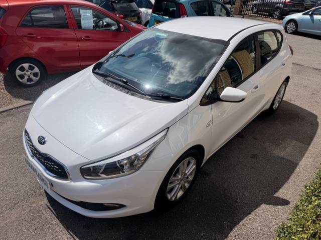 2015 Kia Ceed 1.4 VR7 5 Door