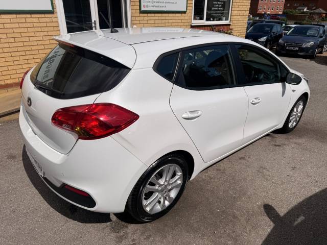 2015 Kia Ceed 1.4 VR7 5 Door