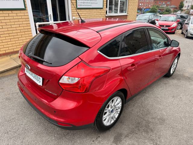 2011 Ford Focus 1.6 Titanium 5 Door