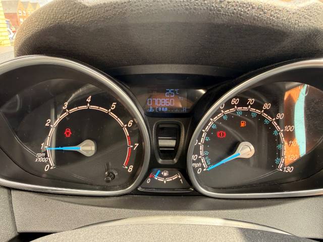 2013 Ford Fiesta 1.25 Zetec 5 Door