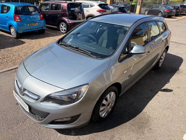 2013 Vauxhall Astra 1.6 Exclusiv Estate