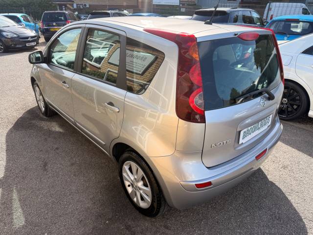 2010 Nissan Note 1.6 Acenta Automatic 5 Door