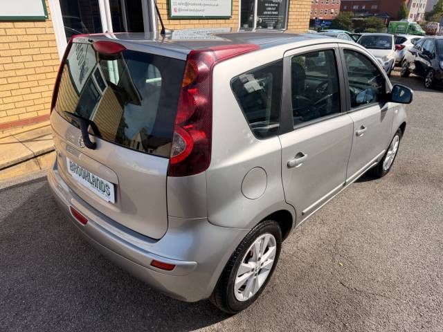 2010 Nissan Note 1.6 Acenta Automatic 5 Door