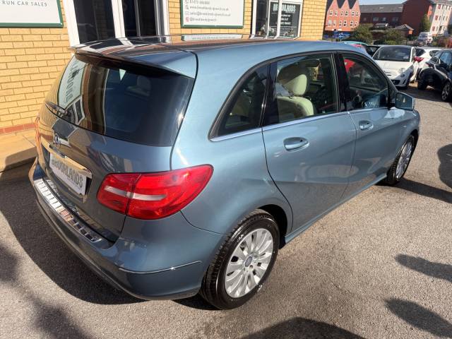 2012 Mercedes-Benz B Class B180 Automatic 1.6 BlueEFFICIENCY SE 5 Door