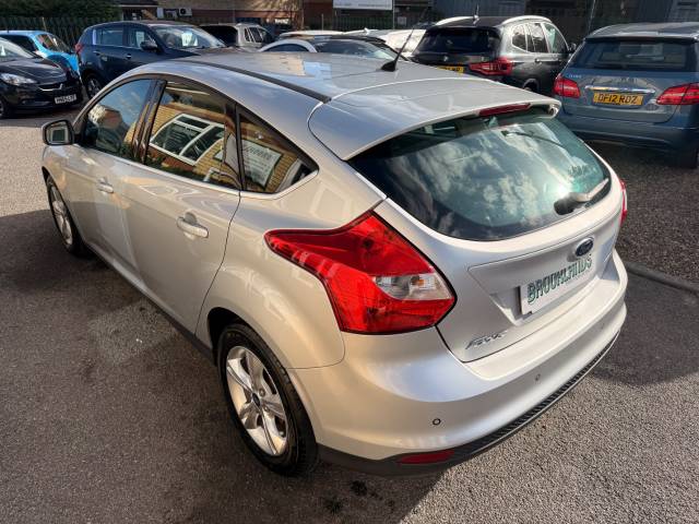 2014 Ford Focus 1.6 Zetec 5 Door